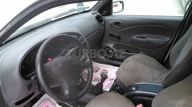 Ford Courier 2000, 188,000 km - 1.8 l - Bakı