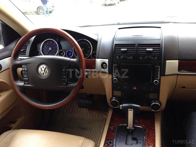 Volkswagen Touareg 2010, 108,000 km - 3.6 l - Bakı