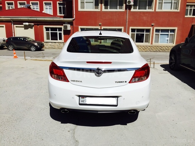 Opel Insignia 2010, 72,000 km - 2.0 l - Bakı