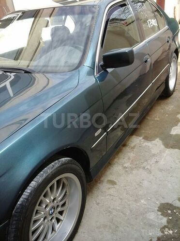 BMW 523 1996, 190,000 km - 0.3 л - Bakı