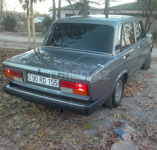 LADA (VAZ) 2107 2011, 27,000 km - 1.6 l - Bakı