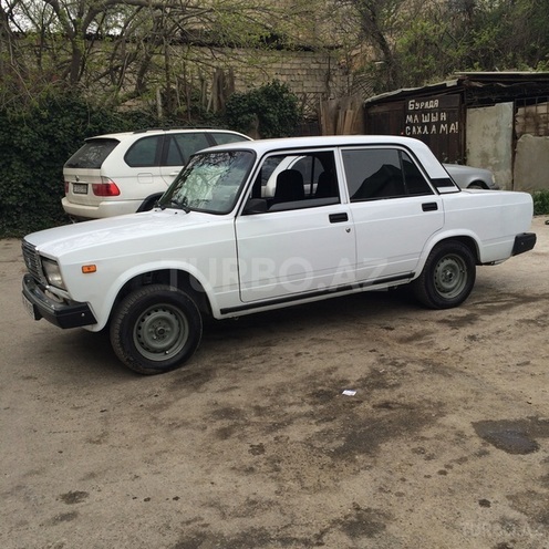 LADA (VAZ) 2107 2007, 142,000 km - 1.6 л - Bakı