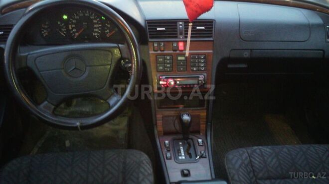 Mercedes C 200 1995, 317,595 km - 2.0 л - Bakı