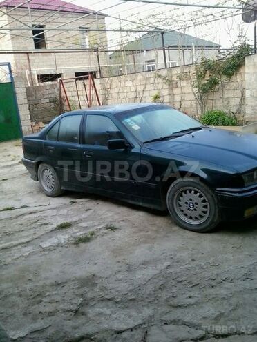 BMW 320 1993, 420,000 km - 2.0 л - Bakı