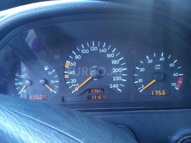 Mercedes C 200 1998, 232,000 km - 2.0 l - Bakı
