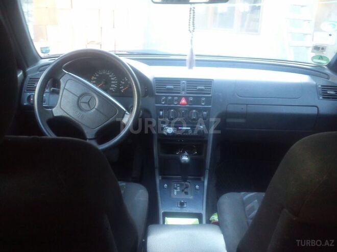 Mercedes C 200 1998, 232,000 km - 2.0 l - Bakı