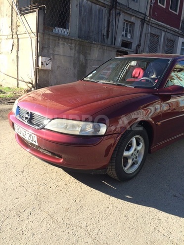 Opel Vectra 1999, 170,000 km - 1.6 l - Bakı