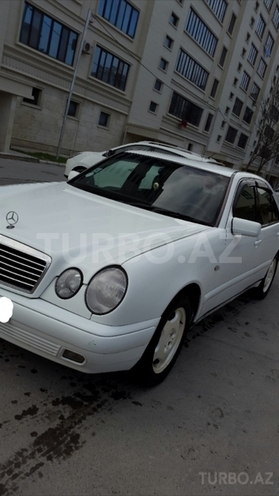 Mercedes  1996, 450,000 km - 2.2 l - Bakı