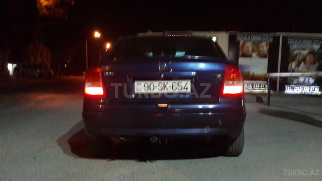 Opel Astra 2000, 240,000 km - 0.2 l - Bakı