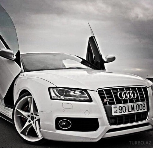 Audi S5 2010, 61,000 km - 4.2 l - Bakı