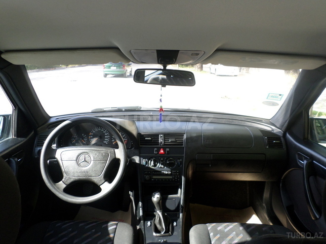 Mercedes C 180 1998, 210,000 km - 1.8 l - Bakı