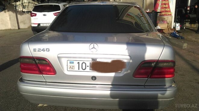 Mercedes E 240 1997, 226,851 km - 0.3 l - Bakı