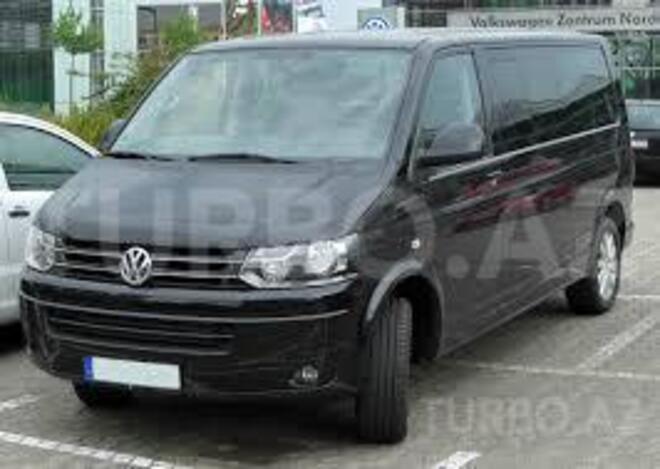 Volkswagen Caravelle 2005, 50,000 km - 2.5 l - Bakı