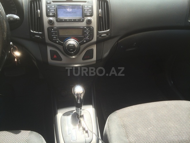 Hyundai i30 2011, 34,000 km - 0.2 l - Bakı