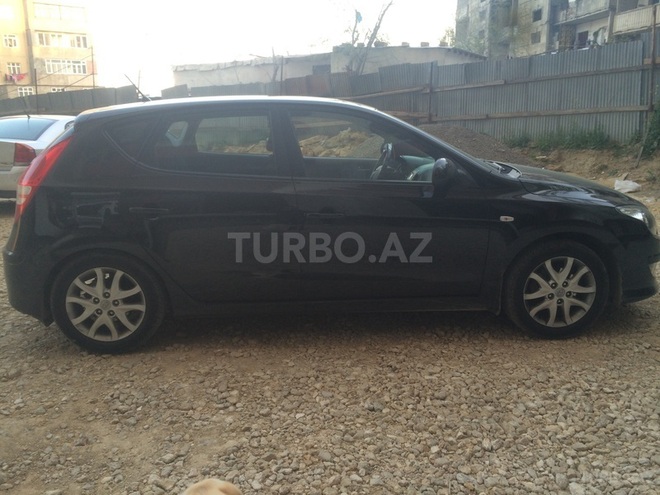 Hyundai i30 2011, 34,000 km - 0.2 l - Bakı