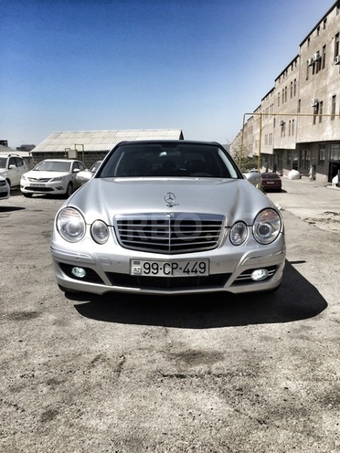 Mercedes E 270 2002, 240,000 km - 2.7 l - Bakı