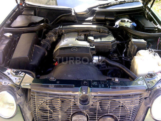 Mercedes E 230 1996, 335,000 km - 2.3 l - Bakı