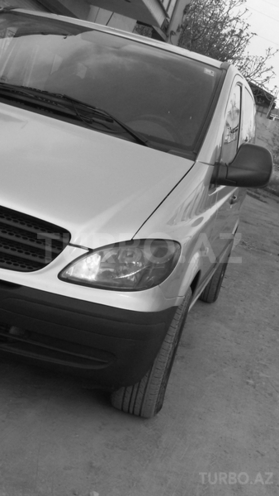 Mercedes Vito 2003, 218,000 km - 2.2 l - Bakı