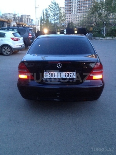 Mercedes C 180 2002, 269,500 km - 1.8 l - Bakı