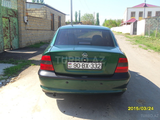 Opel Vectra 1997, 250,000 km - 1.8 l - Bakı