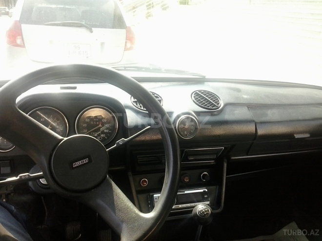 LADA (VAZ) 2106 1985, 180,000 km - 1.6 л - Bakı