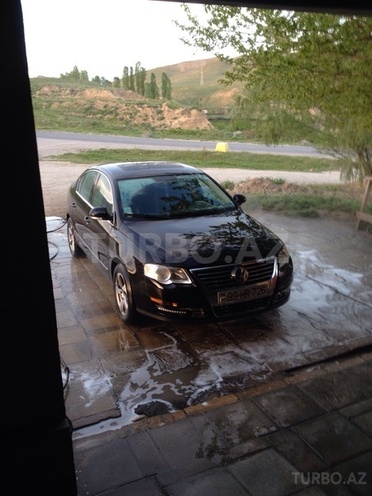 Volkswagen Passat 2008, 88,000 km - 2.0 l - Bakı