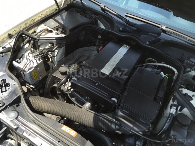 Mercedes E 200 2004, 194,523 km - 2.0 l - Bakı
