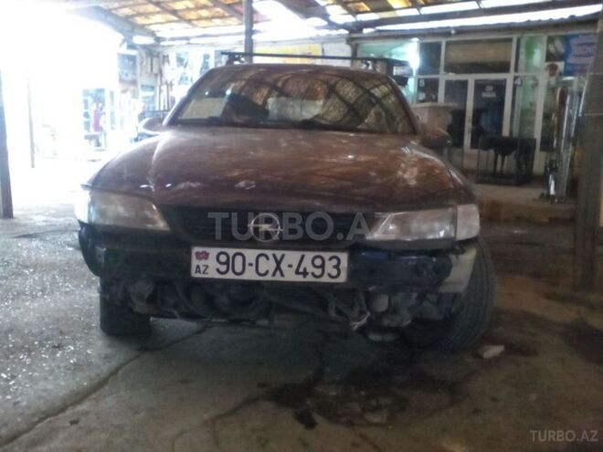 Opel Vectra 1996, 170,000 km - 2.0 l - Bakı