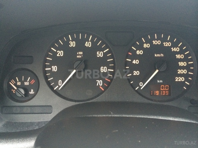 Opel Astra 2002, 122,000 km - 1.6 л - Bakı