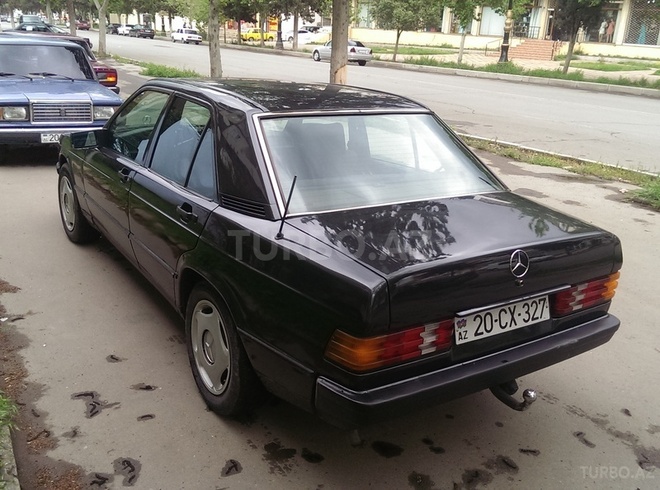 Mercedes 190 1987, 400,000 km - 2.0 л - Bakı