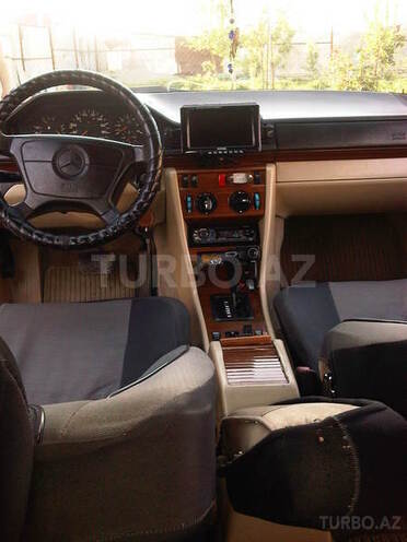 Mercedes E 250 1992, 500,000 km - 2.5 л - Bakı