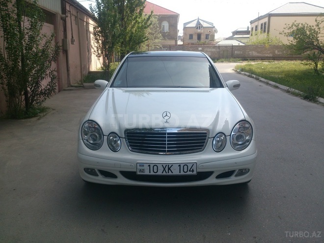 Mercedes E 220 2002, 315,000 km - 2.2 l - Bakı