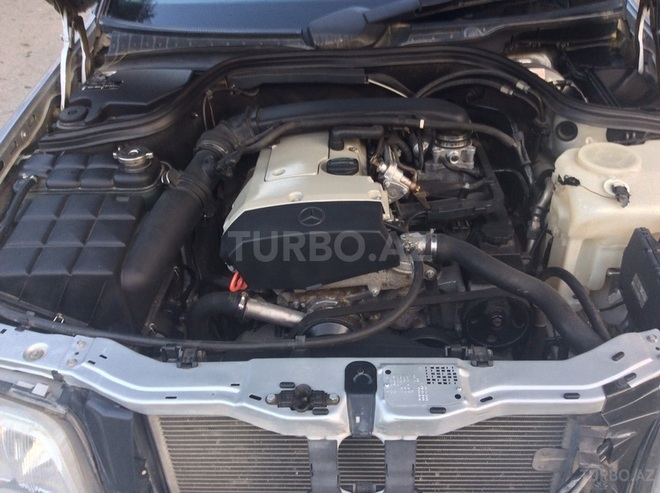 Mercedes C 200 1999, 173,000 km - 2.0 l - Bakı