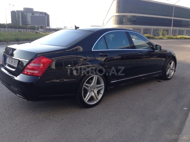 Mercedes S 500 2010, 67,000 km - 5.5 л - Bakı