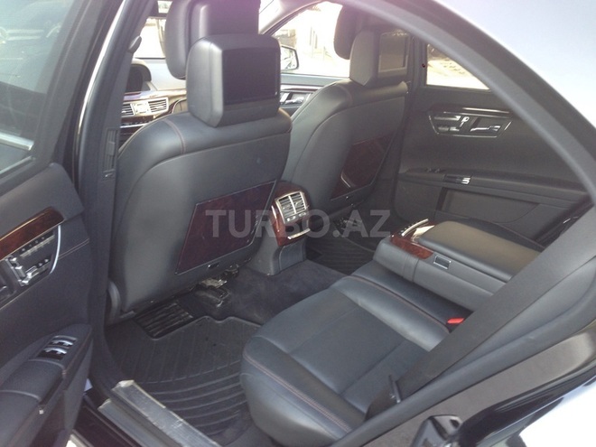 Mercedes S 500 2010, 67,000 km - 5.5 л - Bakı