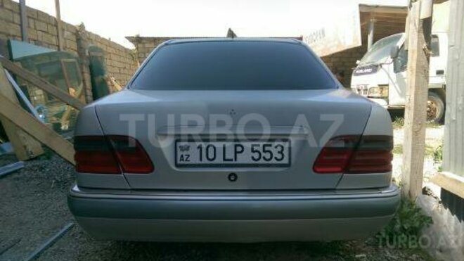 Mercedes E 230 1997, 230,000 km - 2.3 l - Bakı