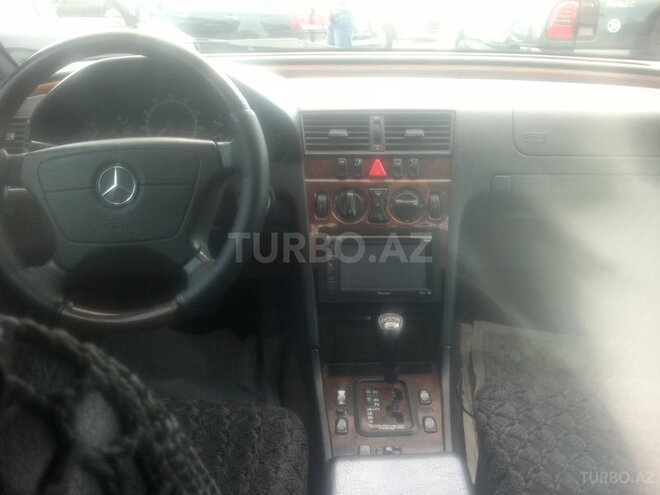 Mercedes C 230 1998, 180,000 km - 2.3 l - Bakı