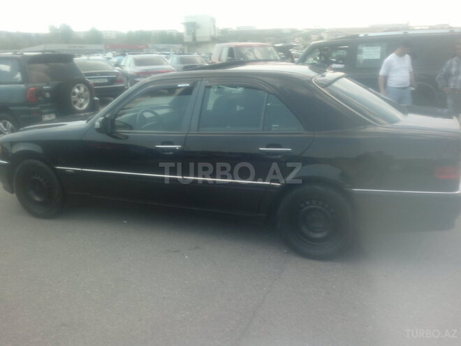 Mercedes C 230 1998, 180,000 km - 2.3 l - Bakı