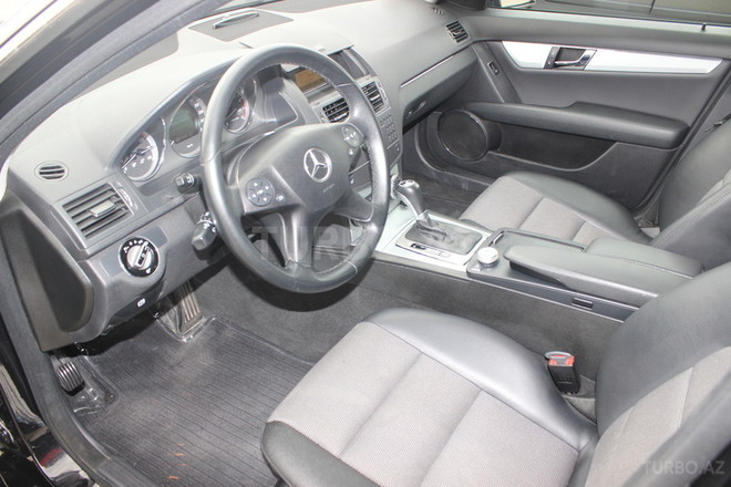 Mercedes C 180 2010, 124,000 km - 1.8 l - Bakı