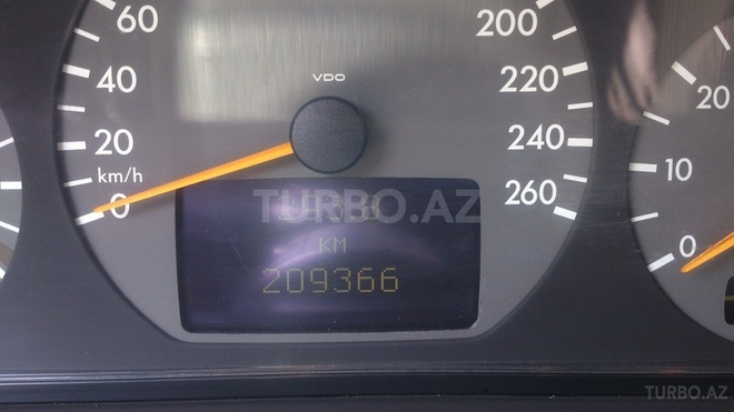 Mercedes E 200 2000, 209,300 km - 2.0 l - Bakı