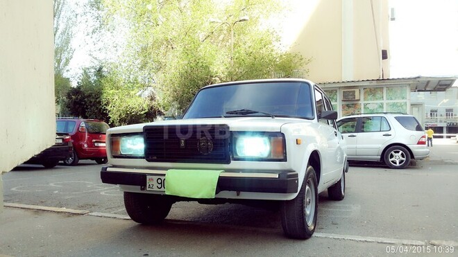 LADA (VAZ) 2107 2009, 75,000 km - 1.6 l - Bakı