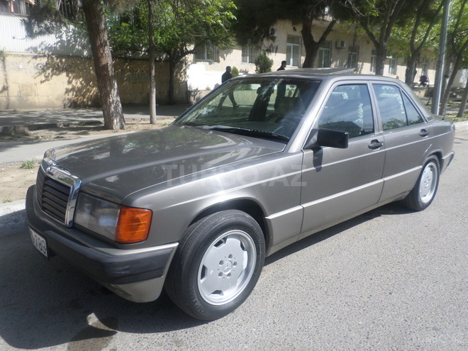 Mercedes 190 1990, 230,000 km - 2.0 l - Bakı