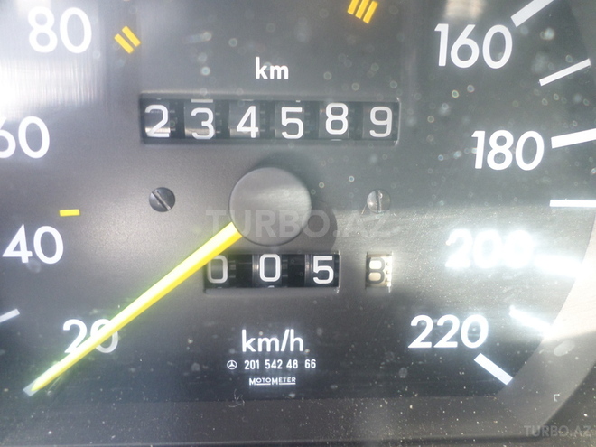 Mercedes 190 1990, 230,000 km - 2.0 l - Bakı
