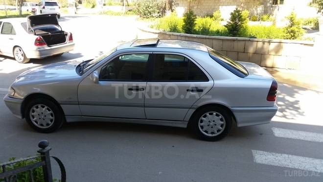 Mercedes C 200 1998, 250,000 km - 2.0 l - Bakı