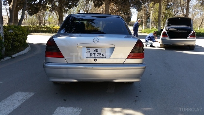 Mercedes C 200 1998, 250,000 km - 2.0 l - Bakı