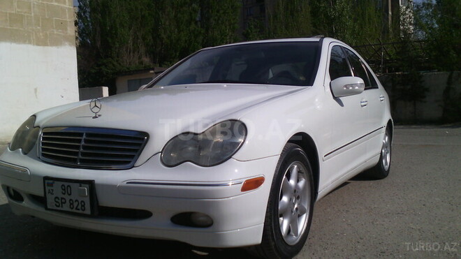 Mercedes C 240 2001, 232,398 km - 2.6 l - Bakı