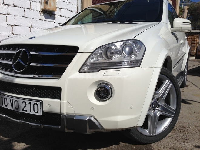 Mercedes ML 350 2011, 65,000 km - 3.5 l - Bakı