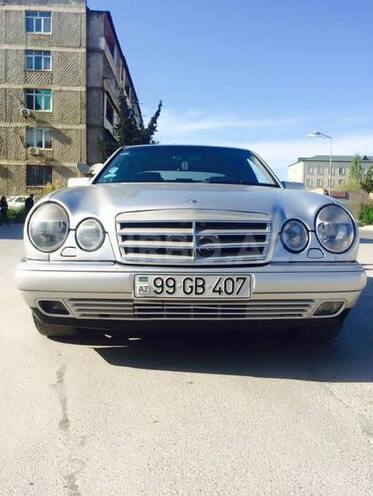 Mercedes E 220 1998, 276,000 km - 2.2 l - Bakı