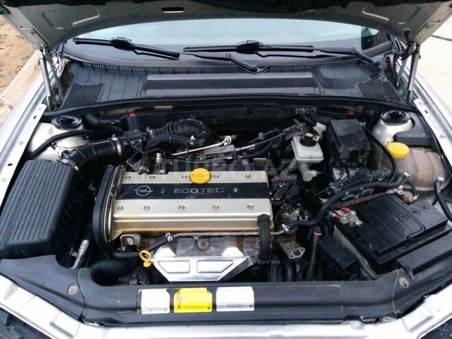 Opel Vectra 1999, 245,000 km - 2.0 l - Bakı