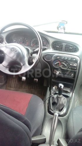 Hyundai Elantra 1996, 258,630 km - 1.6 л - Bakı